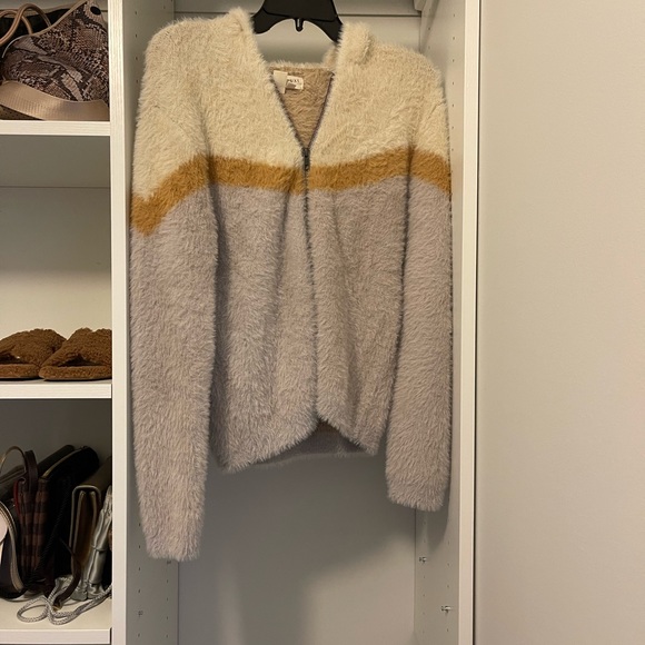 Saltwater luxe Boucle soft and luxurious - Picture 2 of 2